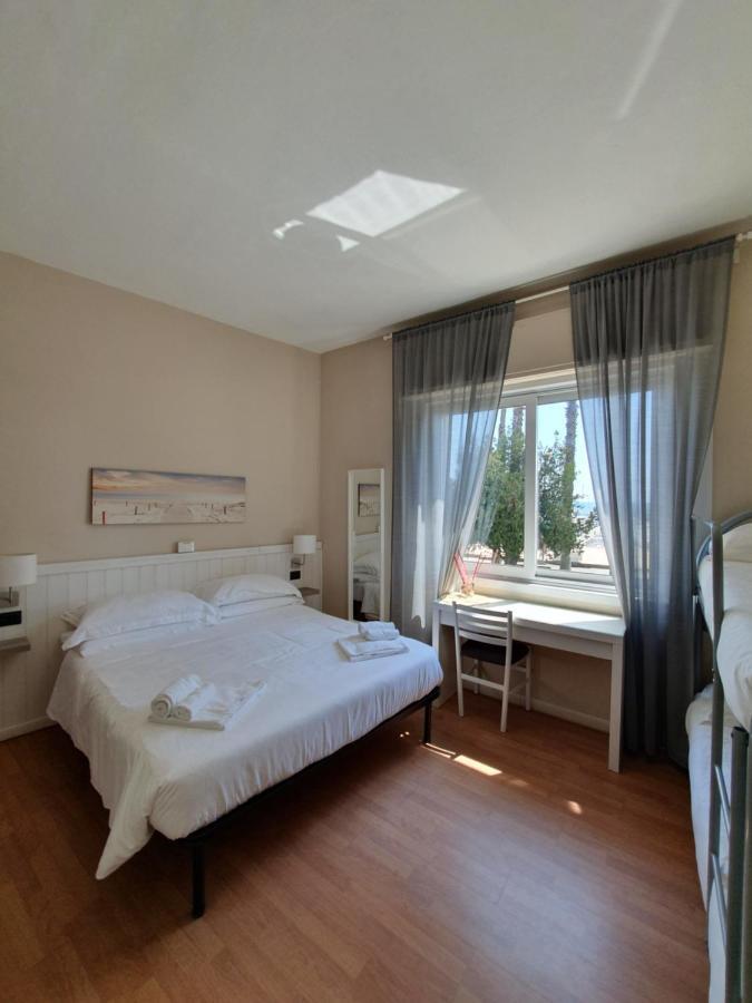 Vela Bianca H & R Hotel Diano Marina Kültér fotó